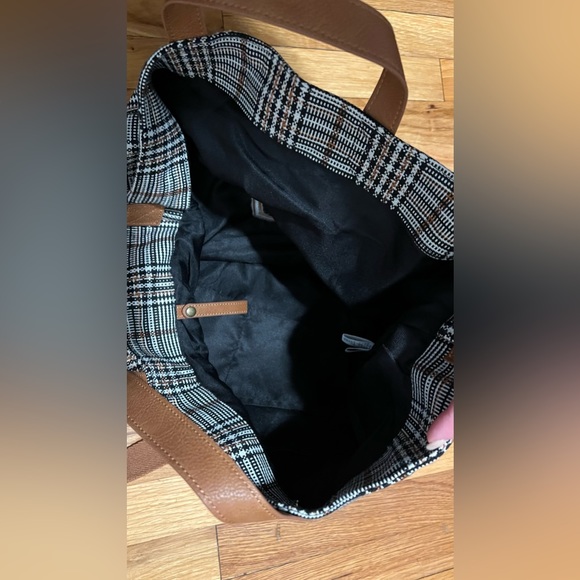 Monogrammed ‘C’ Initial Thirty-One Bag - Picture 2 of 2